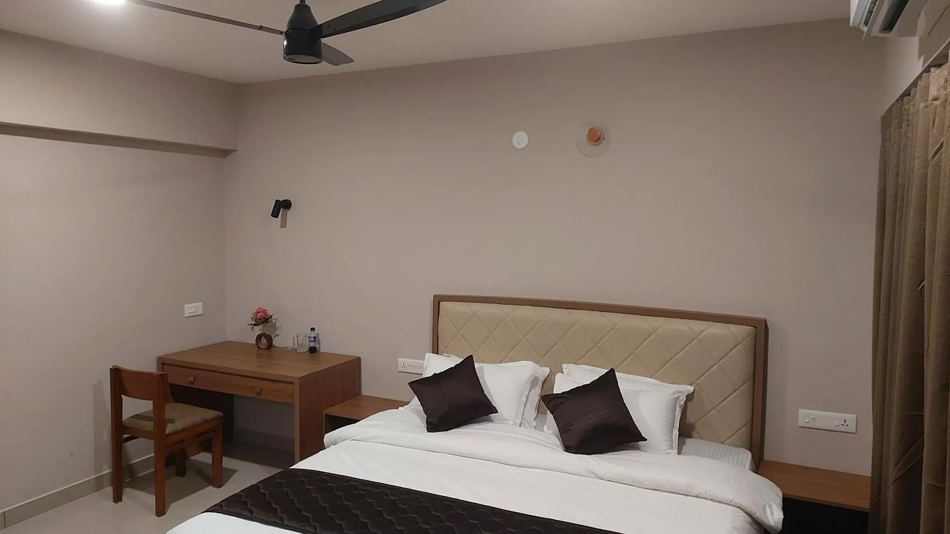 Lavender Airport Suits Nedumbassery India